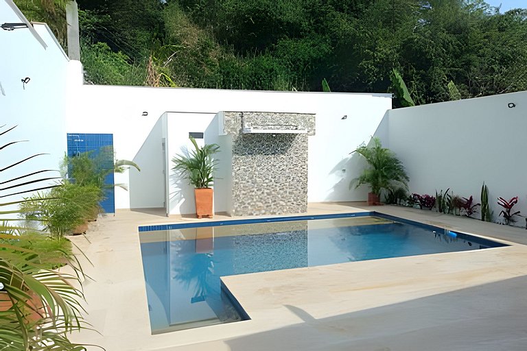 Apartamento con Piscina