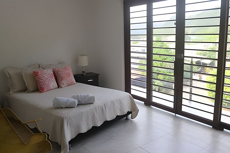 Apartamento con Piscina