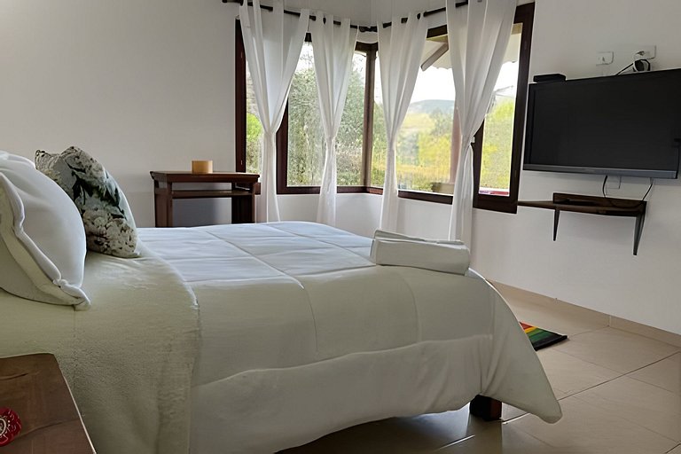 Casa de montaña con vista, BBQ y wifi confiable