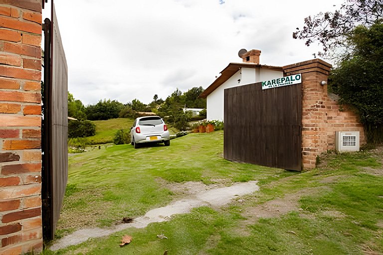 Casa con huerto orgánico.